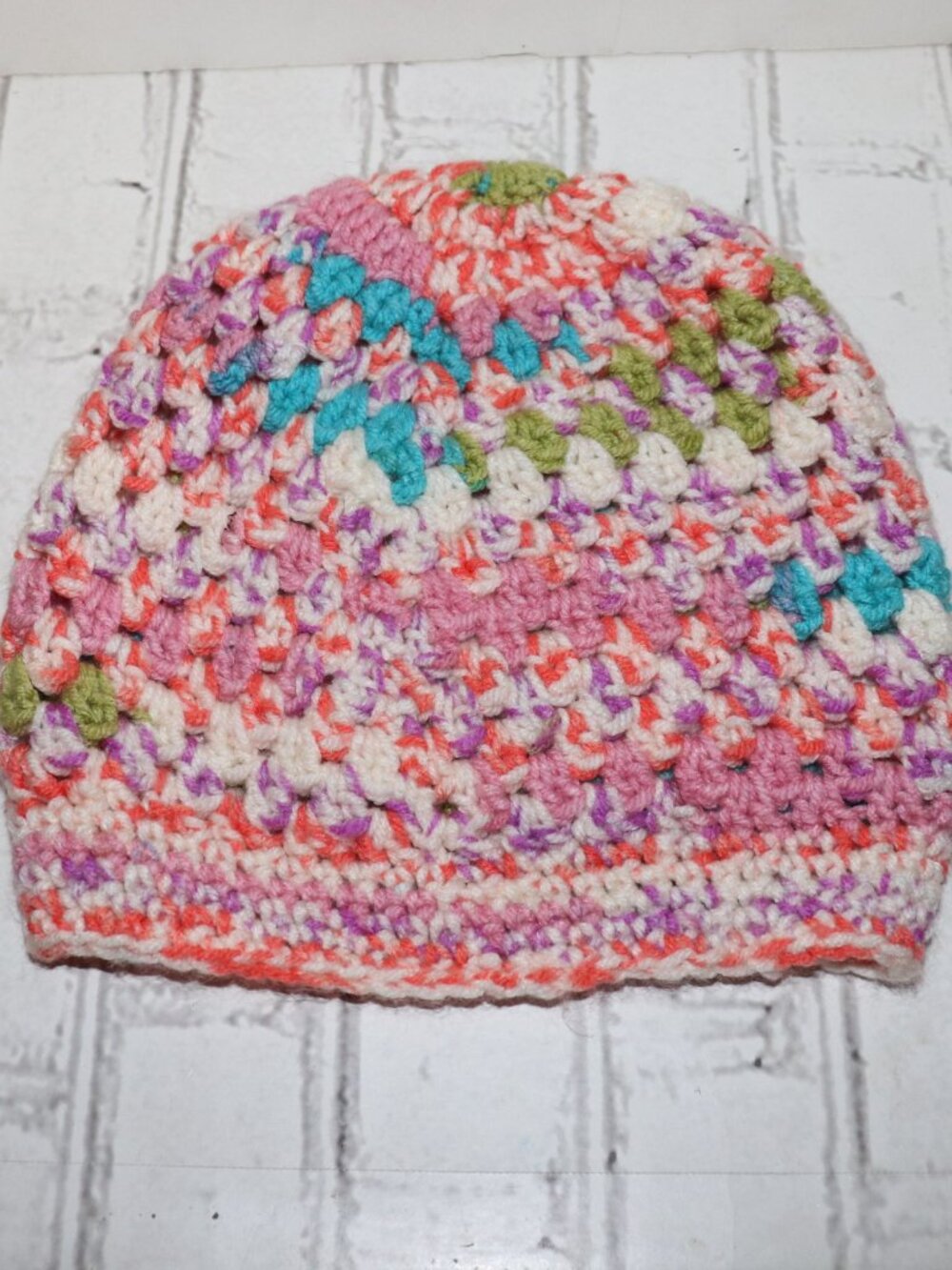 🎨 Handmade Crochet Beret · Multicolor Variegated Yarn 🌈 Pink · Purple · White